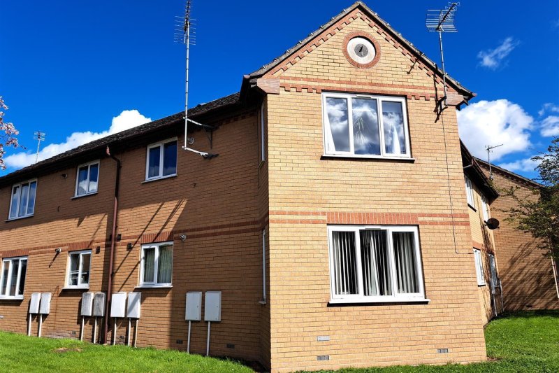 1 bedroom property to let in Rampton End, Willingham, CAMBRIDGE £850 pcm