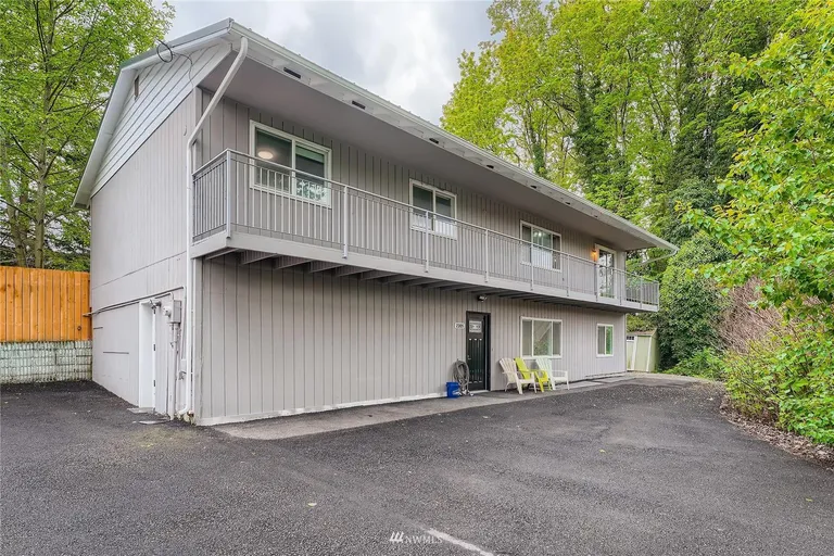 2305 S 116th Pl, Burien, WA 98168