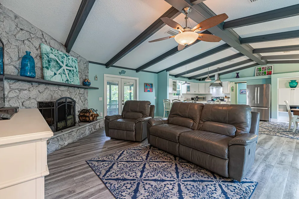 4056 Scenic Dr, Middleburg, FL 32068