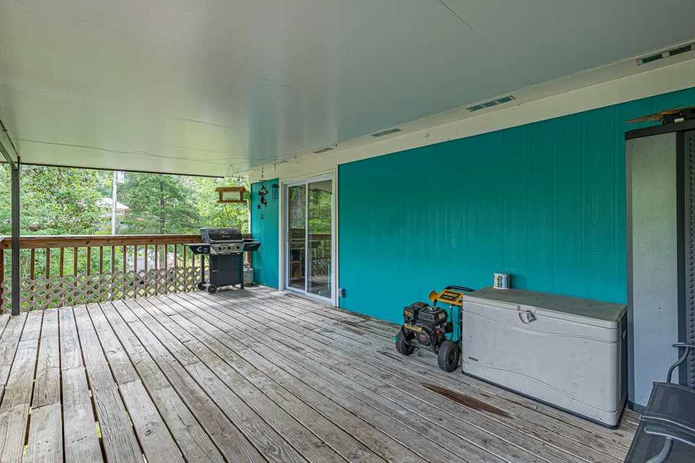 4056 Scenic Dr, Middleburg, FL 32068
