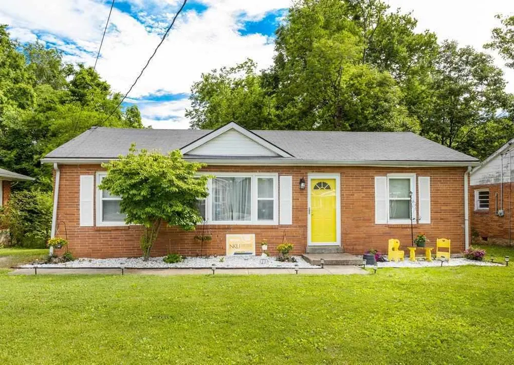 1436 Longview Dr, Bowling Green, KY 42101