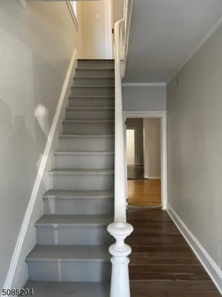 452 E Jersey St, Elizabeth, NJ 07206