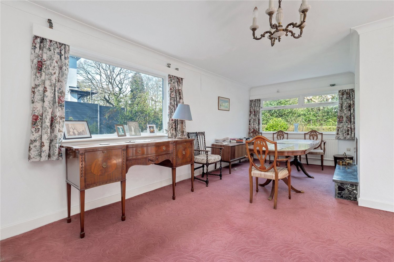 JacksonStops 4 bedroom property for sale in Withinlee Road