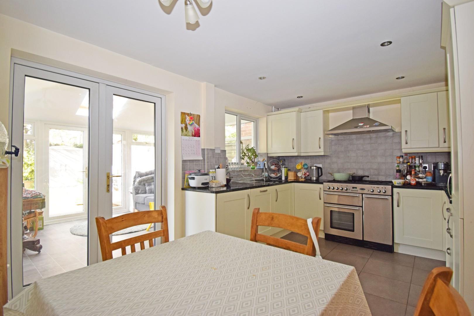 3 bedroom property for sale in 8 Harvest Close, Stoke Heath, Bromsgrove