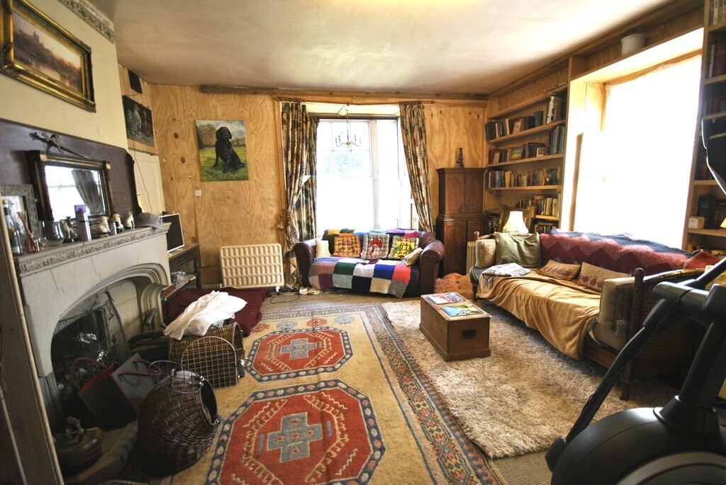 7 bedroom property for sale in Tetley, Crowle, Scunthorpe £800,000