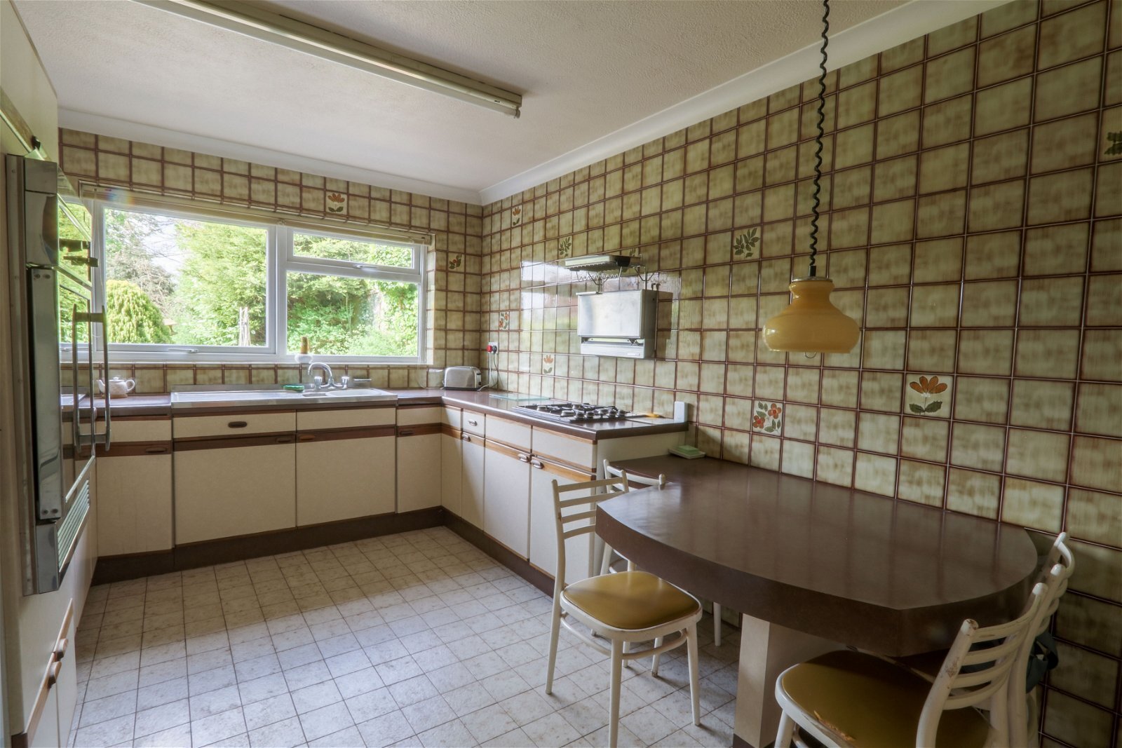 4 bedroom property for sale in Park Avenue, Hesketh Park, Southport