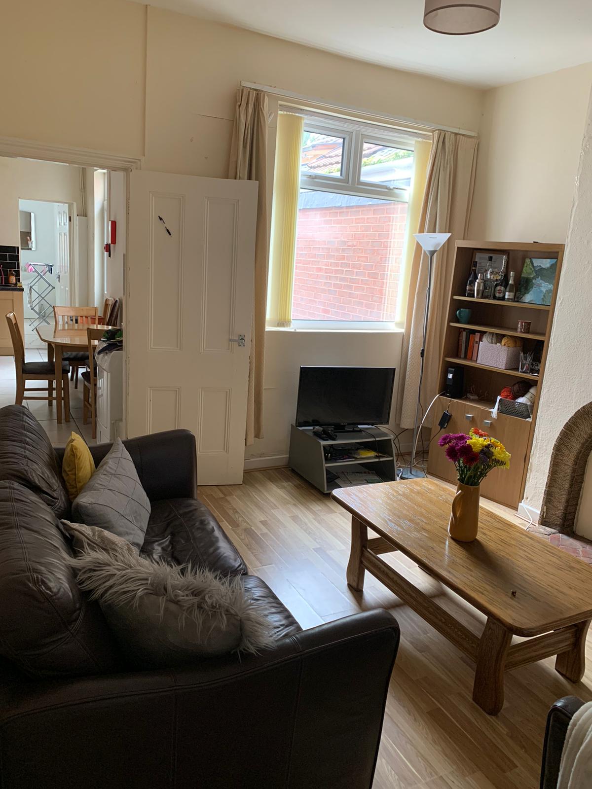 148 RADDLEBARN ROAD Image 3