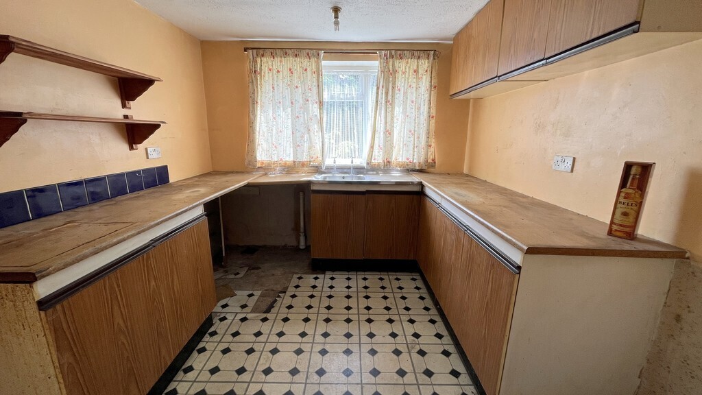 3 bedroom property for sale in Norwich Road, Denton Guide price £220,000