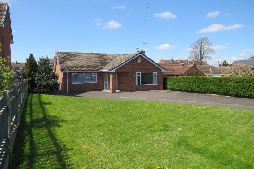 Ollerton Road, Retford 3 bedroom detached bungalow William H Brown