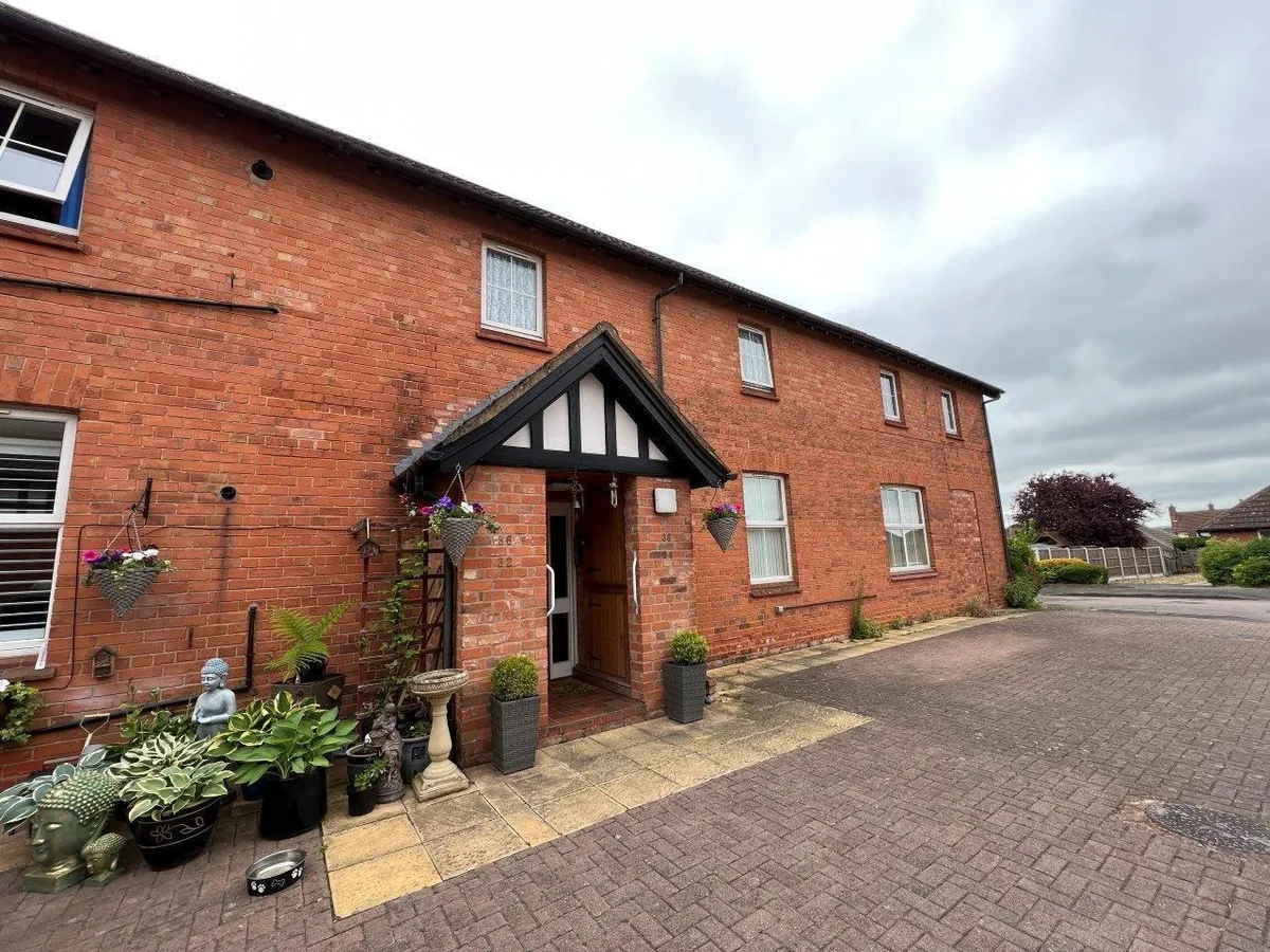 NORTHFIELD CLOSE, MELTON MOWBRAY