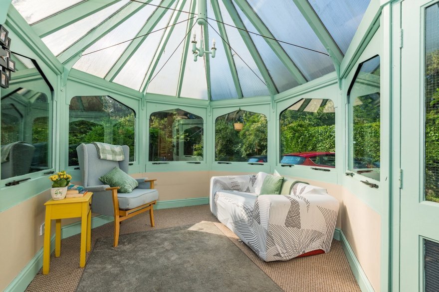 4 bedroom property for sale in Whooff House, Aglionby, Carlisle, CA4