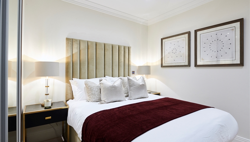 Luxury Riverside 1 Bed Apartment To Let  Wine Cooler  W6 Image 6