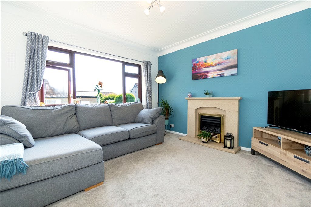 3 bedroom property for sale in Dales Avenue, Embsay, Skipton, BD23