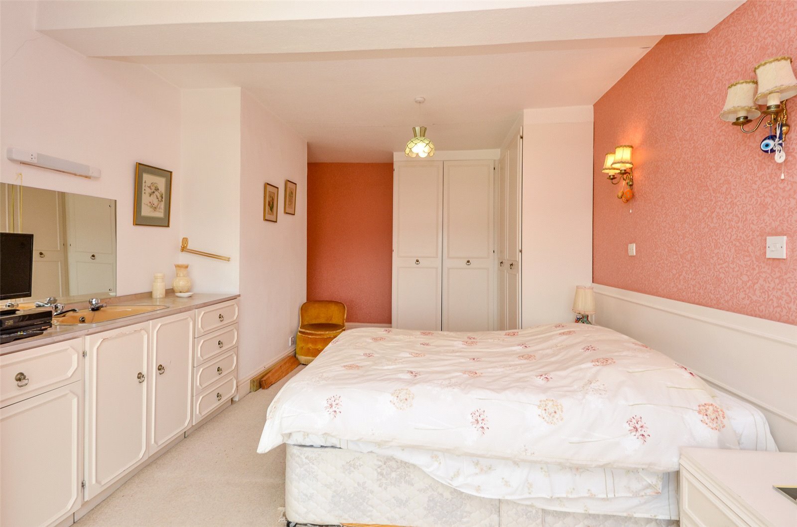 4 bedroom property for sale in Holyhead Road, Menai Bridge, Isle of