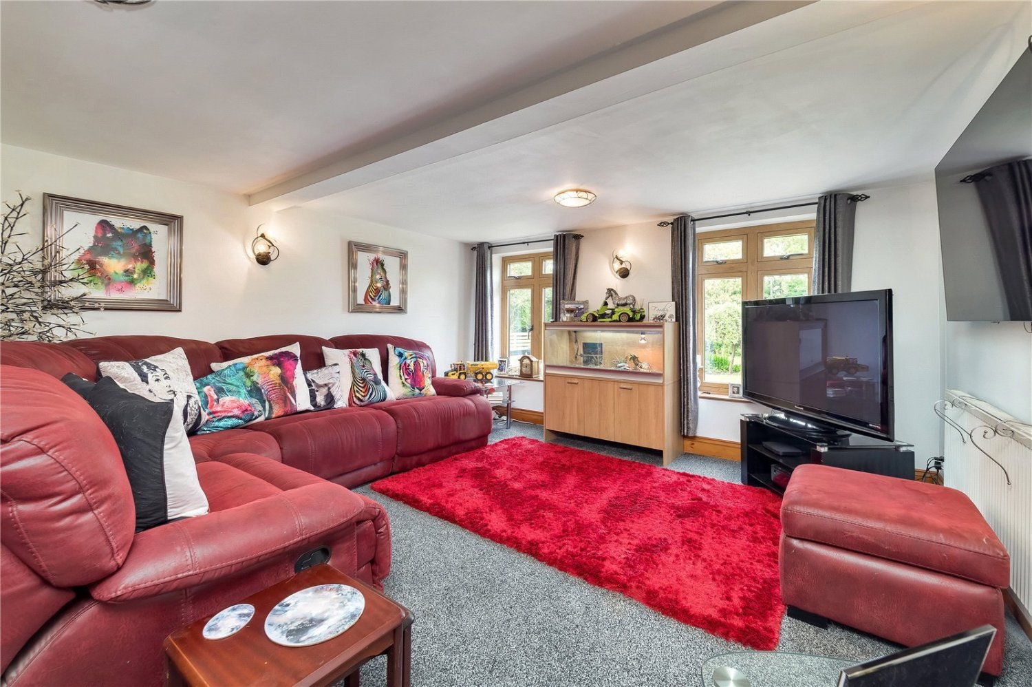 JacksonStops 4 bedroom property for sale in Schoolfold Lane