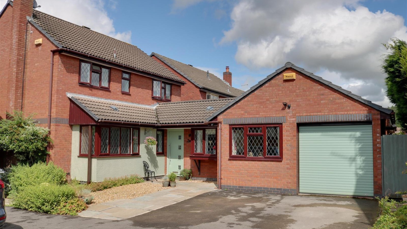 4 bedroom property for sale in Thomas Close, Alsager Guide price £375,000