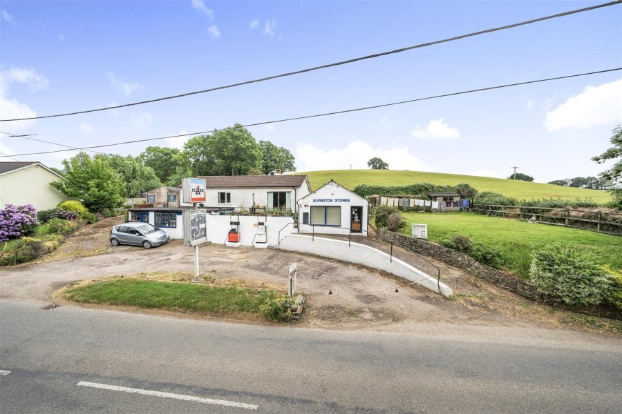 Stags 2 bedroom property for sale in Alfington, Ottery St. Mary