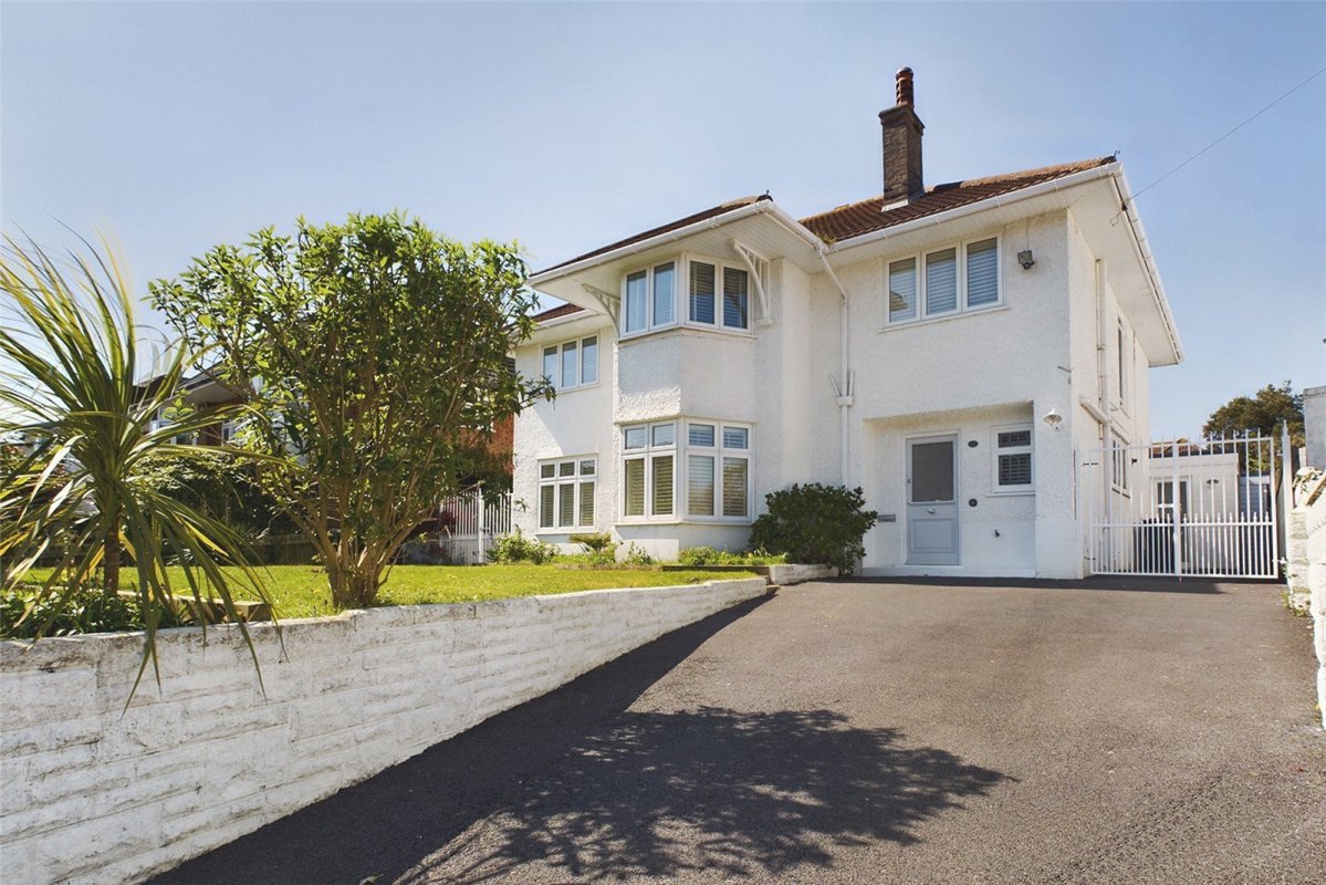 5 bedroom property for sale in Browning Avenue, Bournemouth, BH5