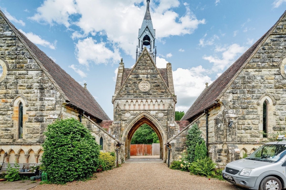 Estate Agents & Lettings Agents in East Grinstead Connells Contact Us