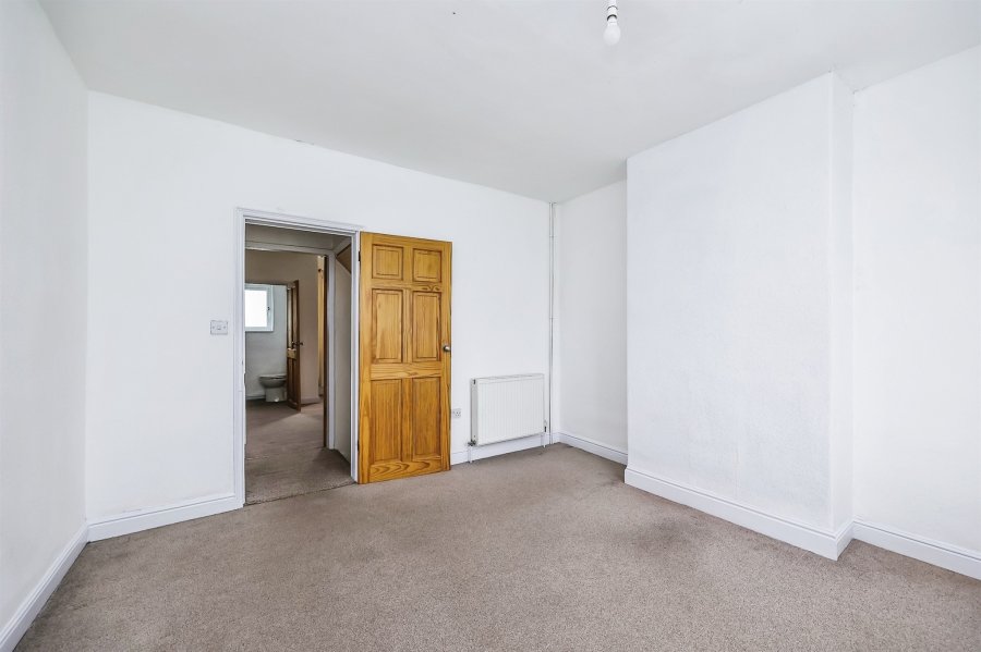 3 bedroom property for sale in Sleights Lane, Pinxton, Nottingham