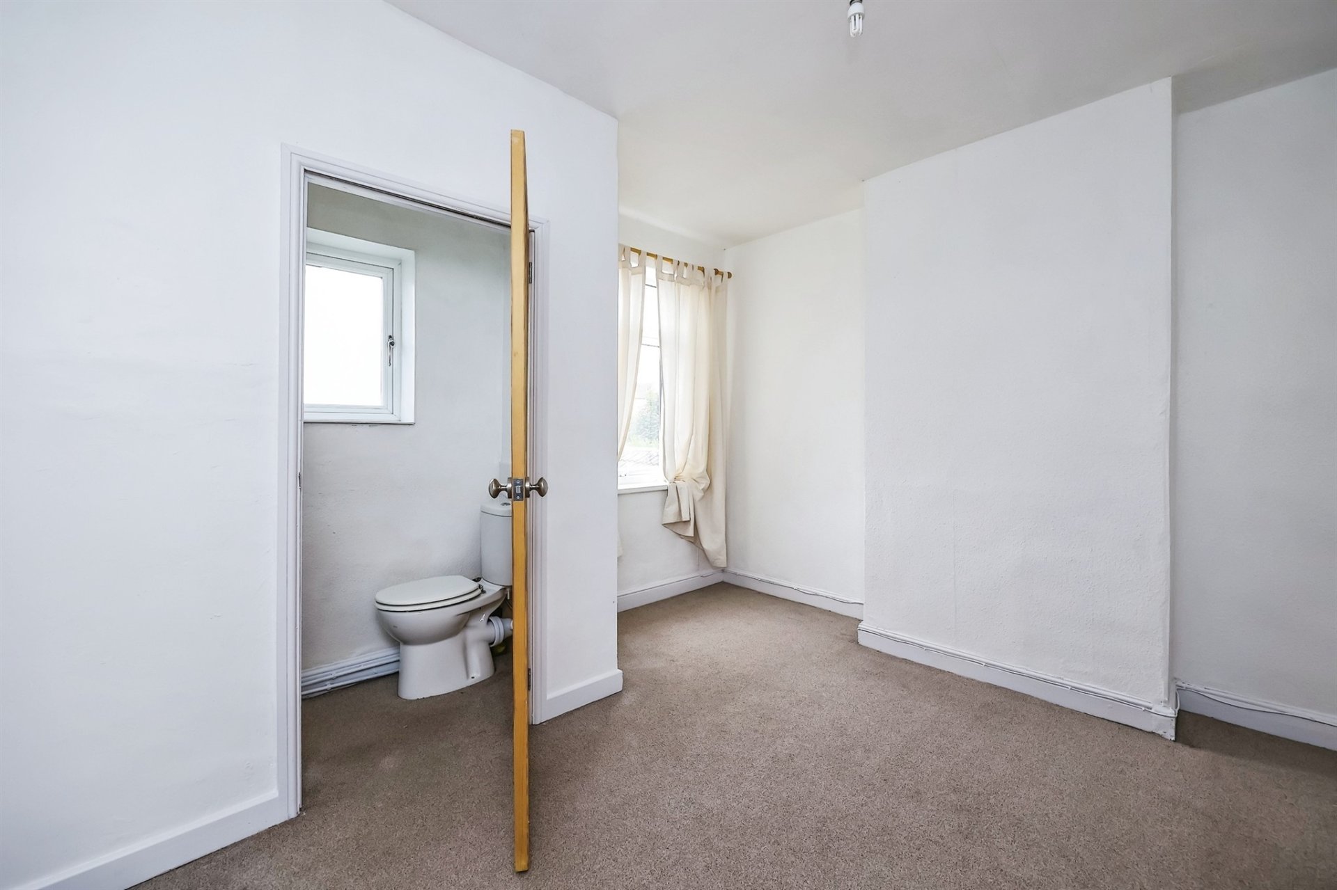 3 bedroom property for sale in Sleights Lane, Pinxton, Nottingham