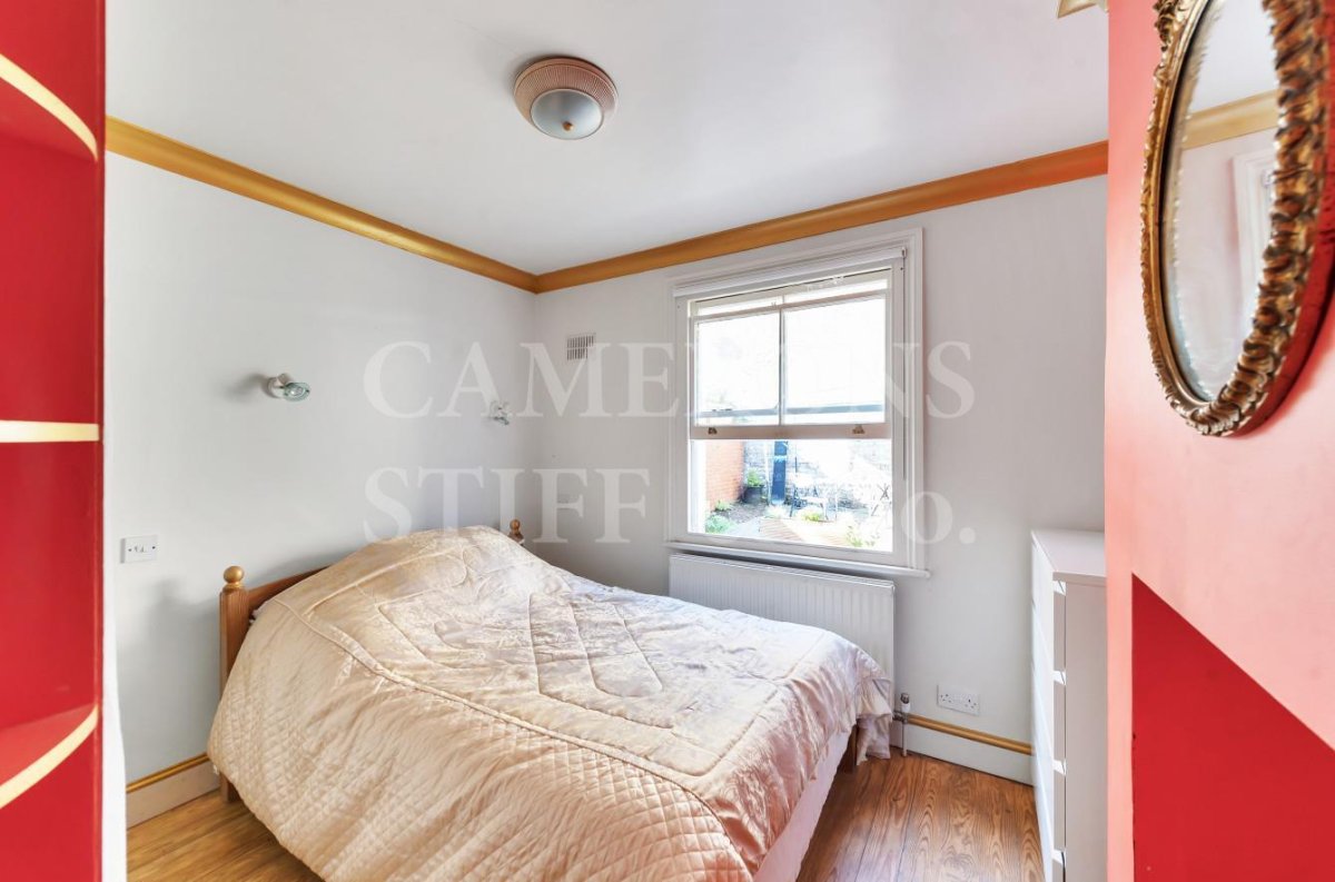 2 bedroom property for sale in Hartland Road, London, NW6 £625,000