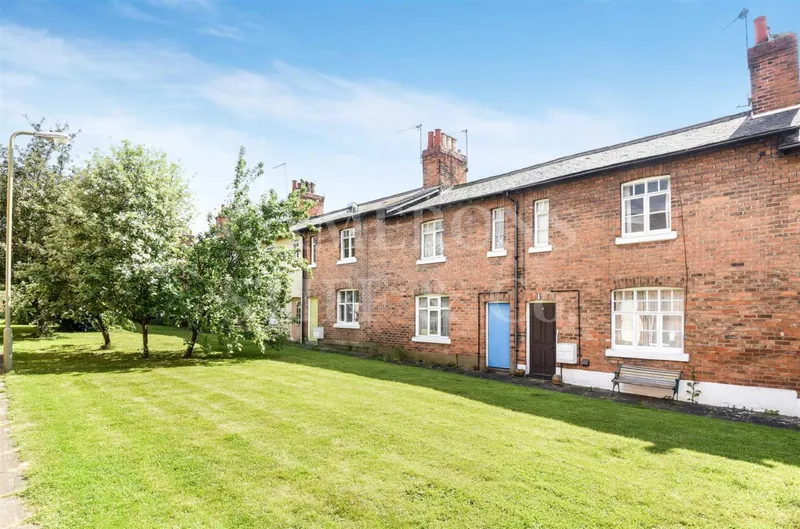 Midland Terrace, Cricklewood,NW2