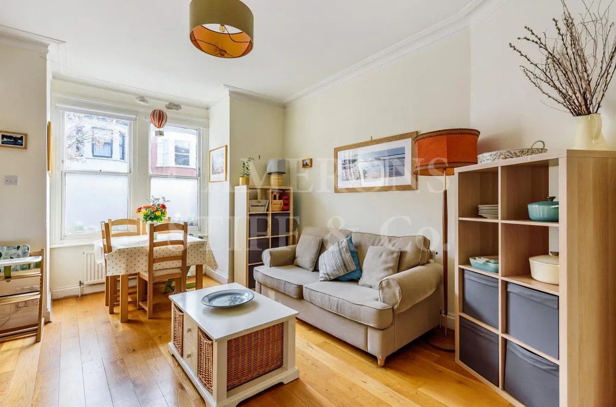 Cornwall Gardens, London, NW10