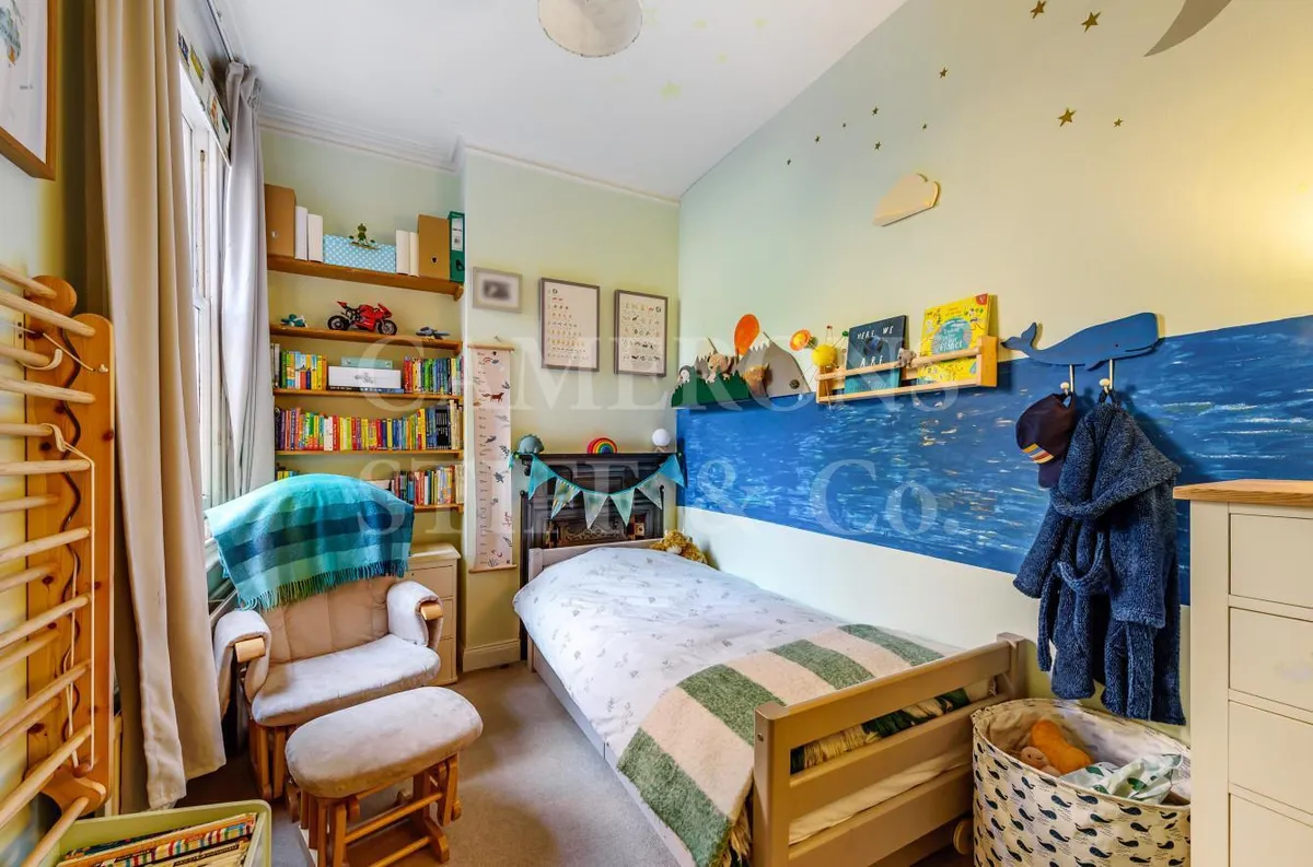 Cornwall Gardens, London, NW10