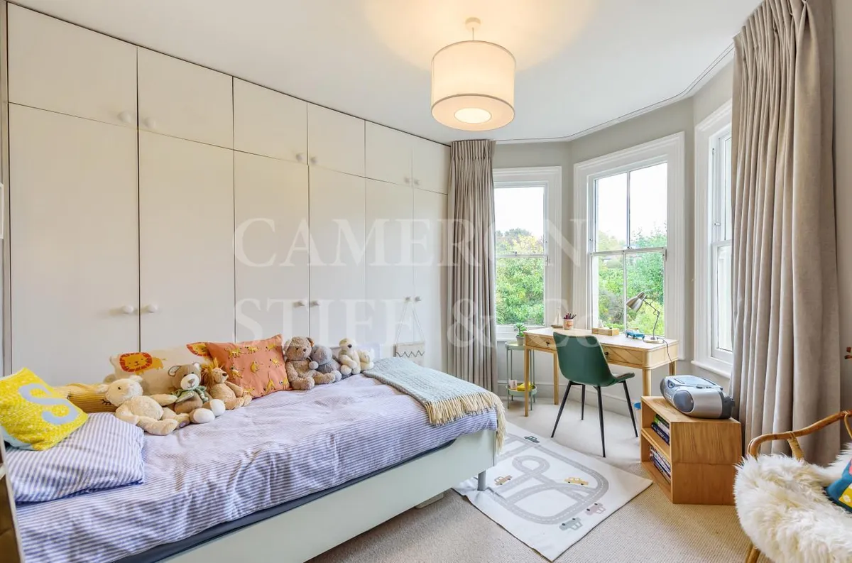 Dundonald Road, London, NW10