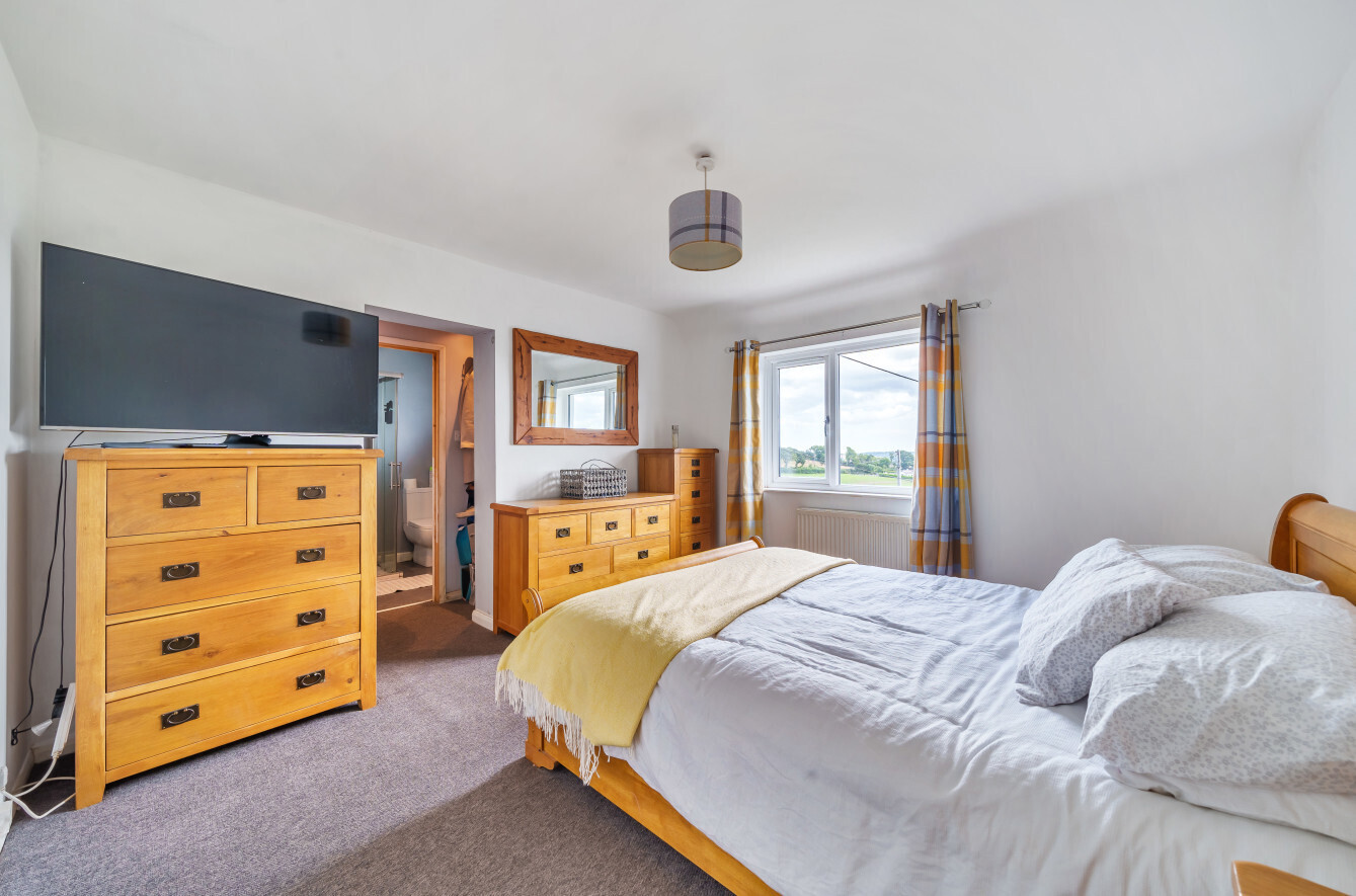 3 bedroom property for sale in Chapel Place, Pillaton, Saltash, PL12