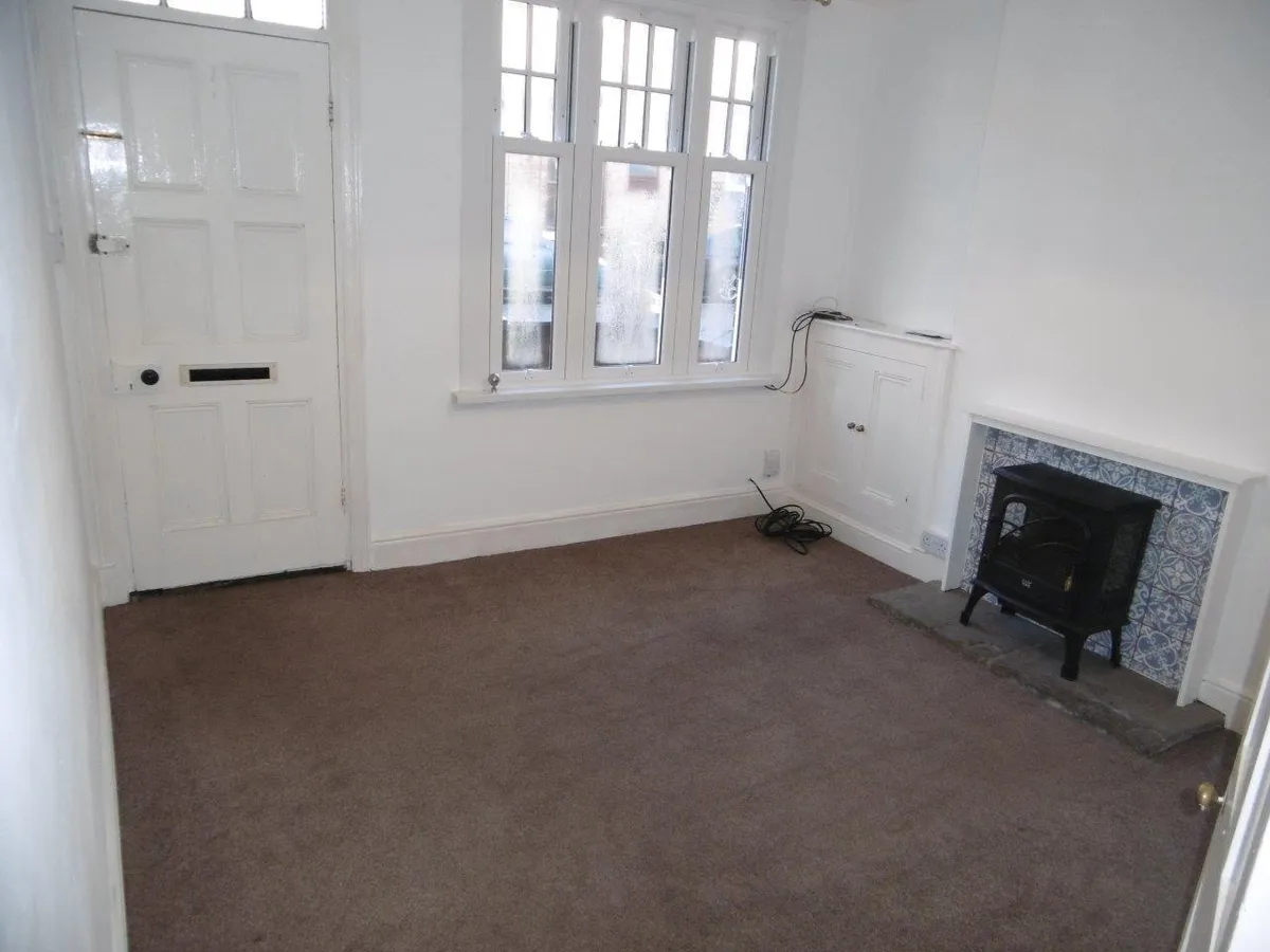 FERNIE AVENUE, MELTON MOWBRAY
