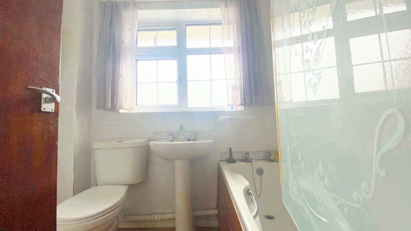 3 bedroom property for sale in Brook Lane, Snodland, ME6 Guide price