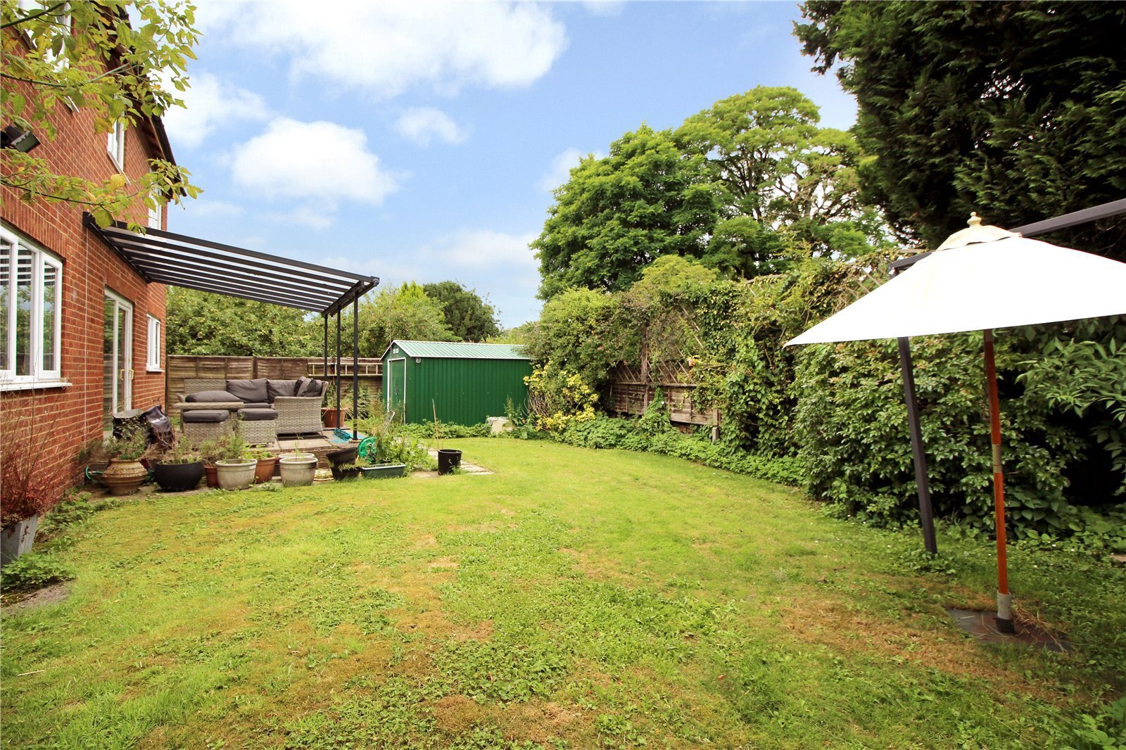 4 bedroom property for sale in Millfield, Lambourn, Hungerford, RG17