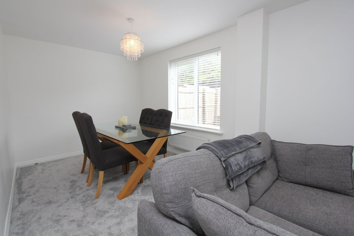 4 bedroom property for sale in Heol Y Sianel, Rhoose Point £357,500