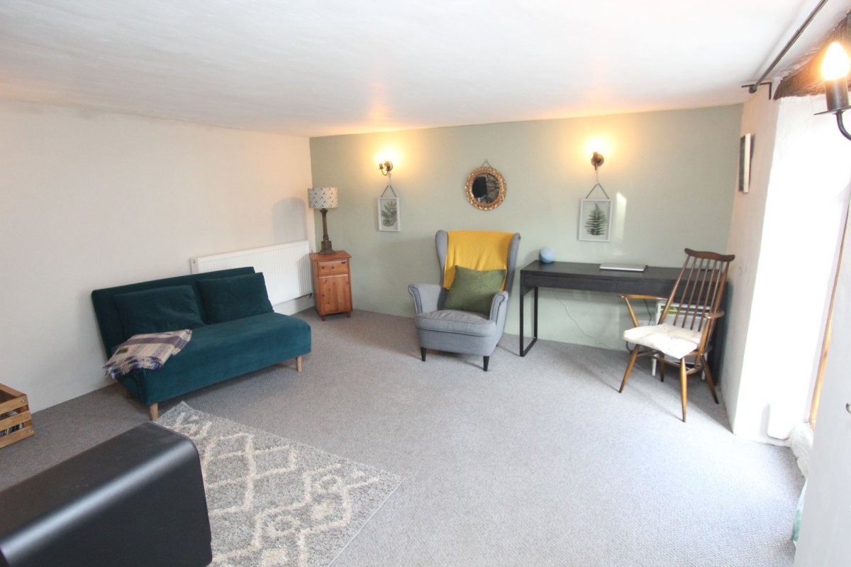 4 bedroom property for sale in Colhugh Street, Llantwit Major, CF61 £