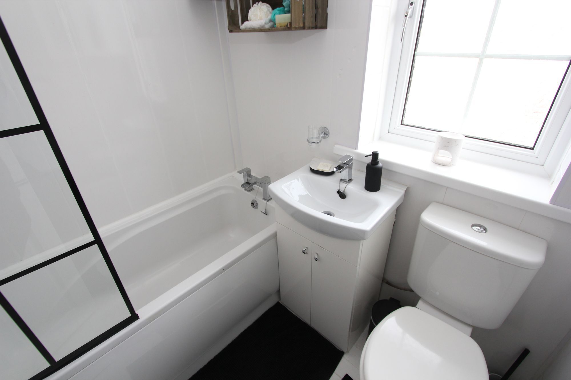 3 bedroom property for sale in 38 Pinewood Square, St Athan, CF62 4JR