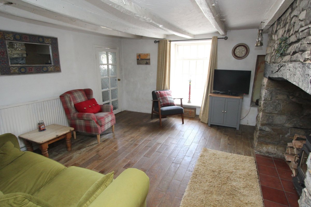 4 bedroom property for sale in Colhugh Street, Llantwit Major, CF61 £