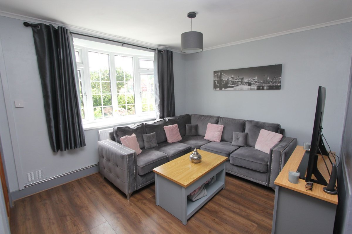 3 bedroom property for sale in 38 Pinewood Square, St Athan, CF62 4JR