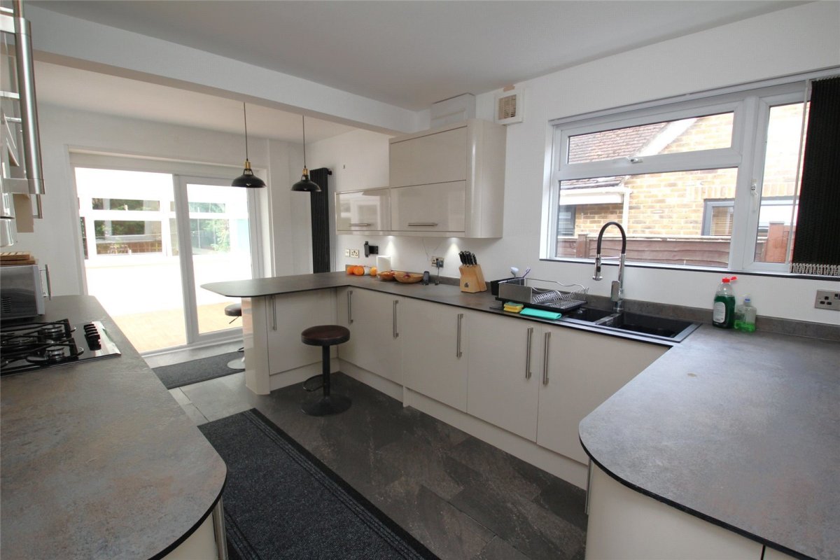 4 bedroom property for sale in Jonathan Road, Fareham, Hampshire, PO15 Guide price £450,000