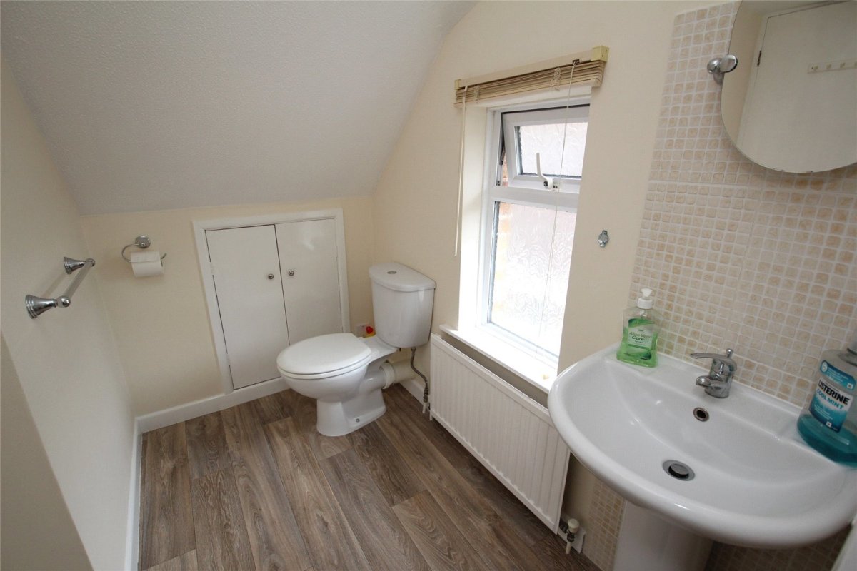 4 bedroom property for sale in Jonathan Road, Fareham, Hampshire, PO15 Guide price £450,000