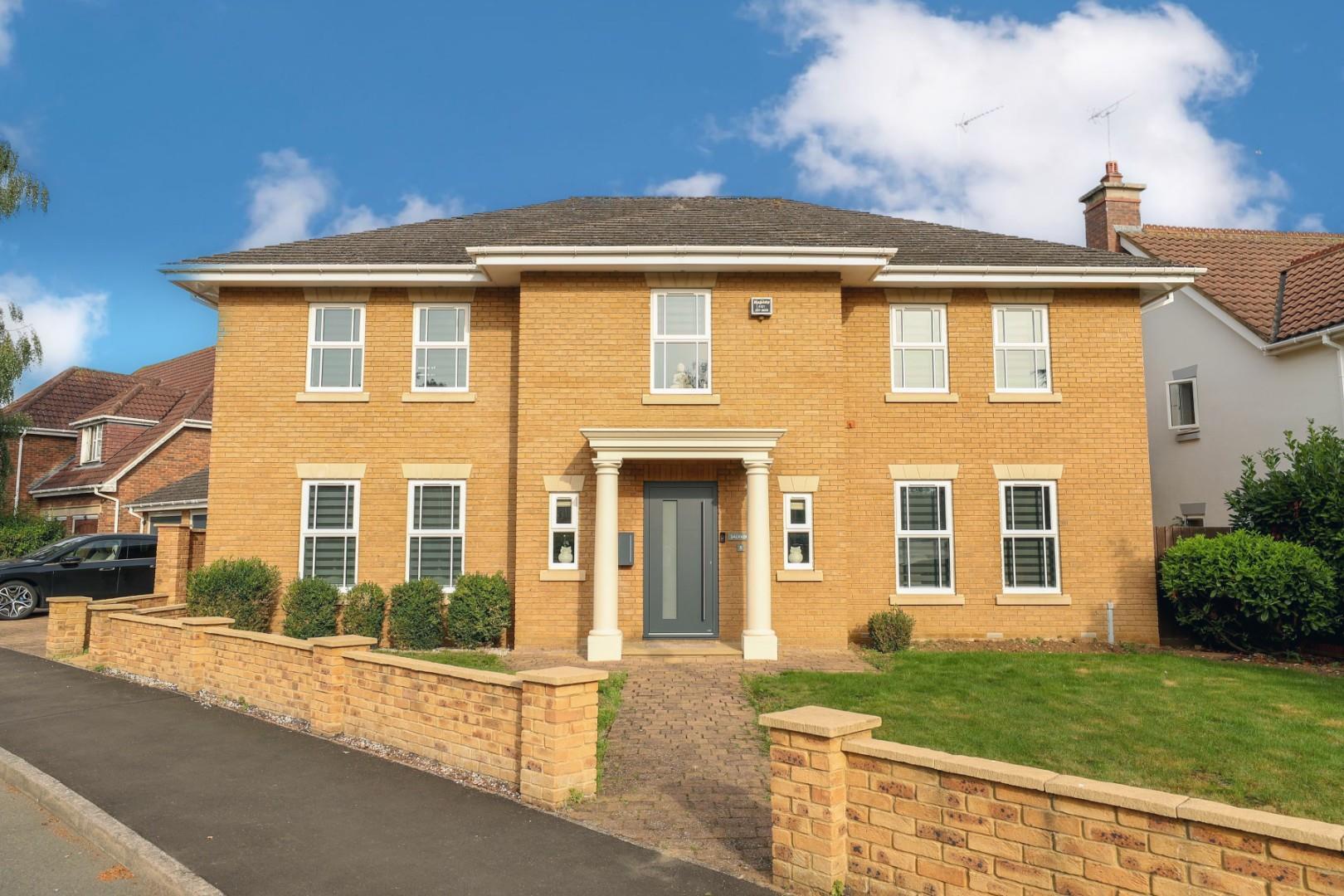 Turnberry Lane, Collingtree, Northampton Image 1