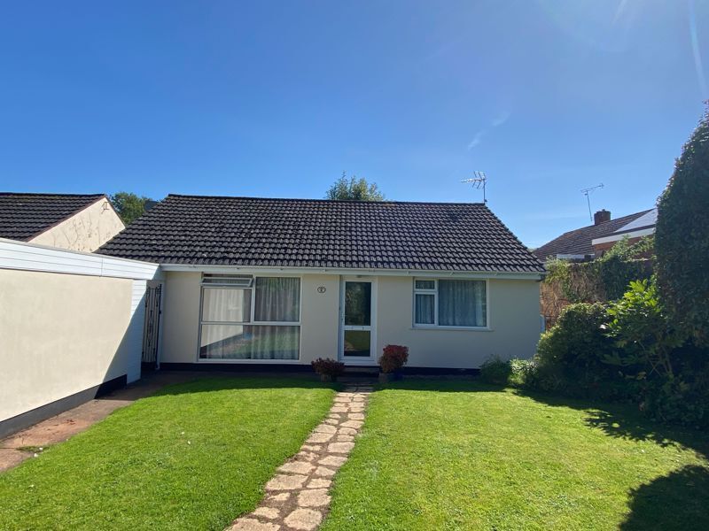 3 bedroom property to let in Beech Tree Close, £1,000 pcm