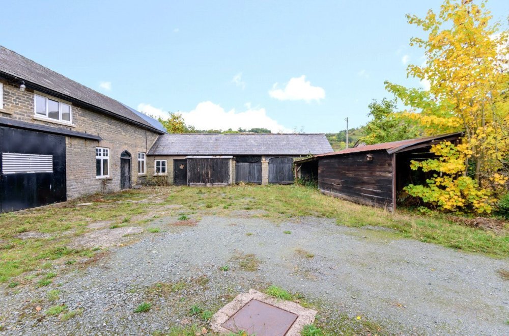 3 bedroom property for sale in Erwood, Builth Wells, Powys, LD2 Guide