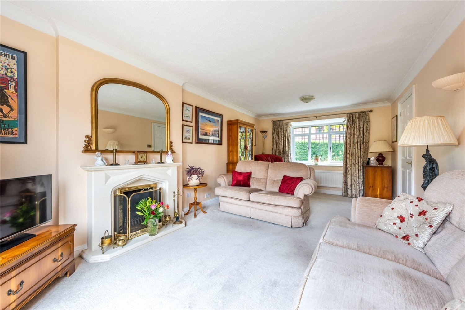 JacksonStops 4 bedroom property for sale in Russet Way, North