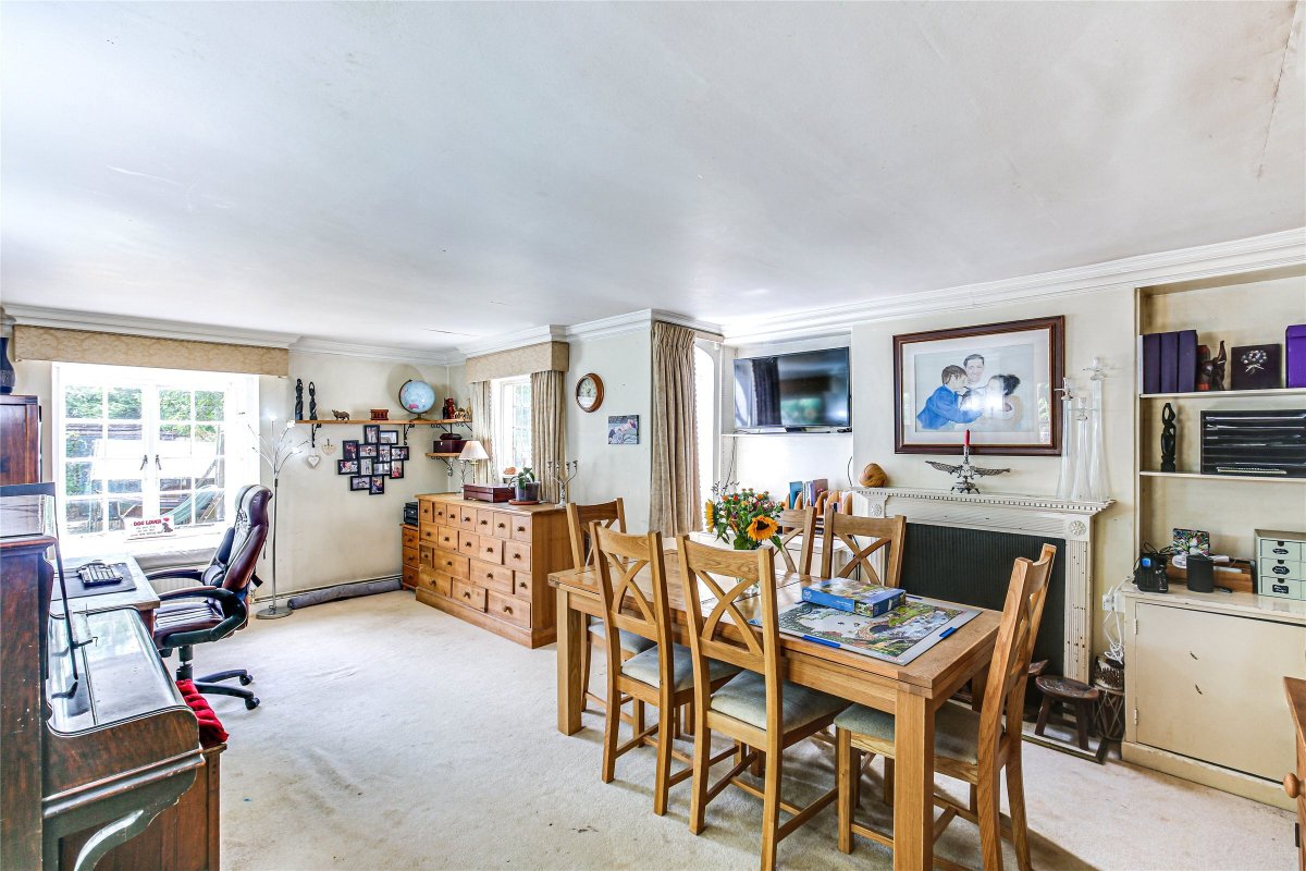 3 bedroom property for sale in Hurst Green Road, Hurst Green Oxted