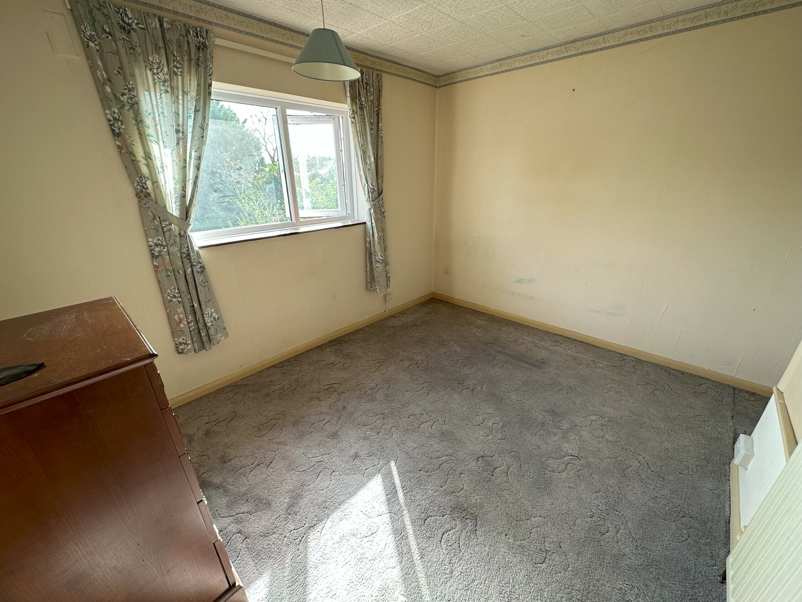 3 bedroom property for sale in Cooks Road, Elmswell - £240,000