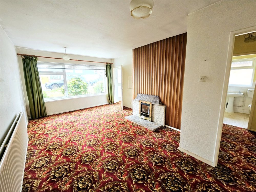 2 bedroom property for sale in Audley Drive, Kidderminster