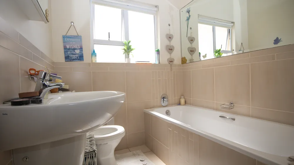South Africa, KwaZulu Natal, Ballito Central, Old Main Road, Unit 16 Manor Gardens, 44