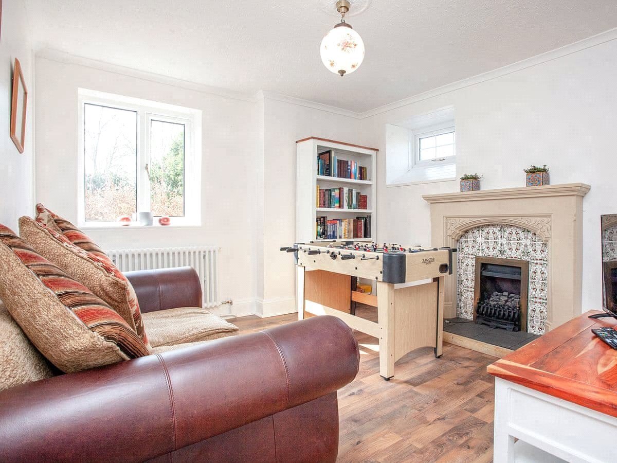 6 bedroom property for sale in Drive, Dawlish, Devon, EX7 £